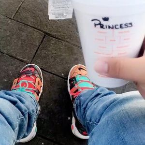 Meet your Posher, Addie